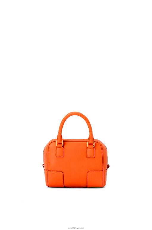 Loewe Nappa dana derisinden amazona 16 kare çanta 02600145 kadınlar turuncu