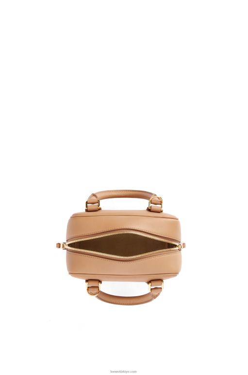 Loewe Nappa dana derisinden amazona 16 kare çanta 02600164 kadınlar sıcak çöl