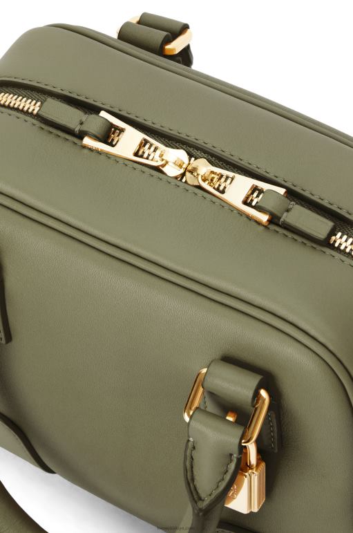Loewe Nappa dana derisinden amazona 16 kare çanta 02600165 kadınlar avokado yeşili