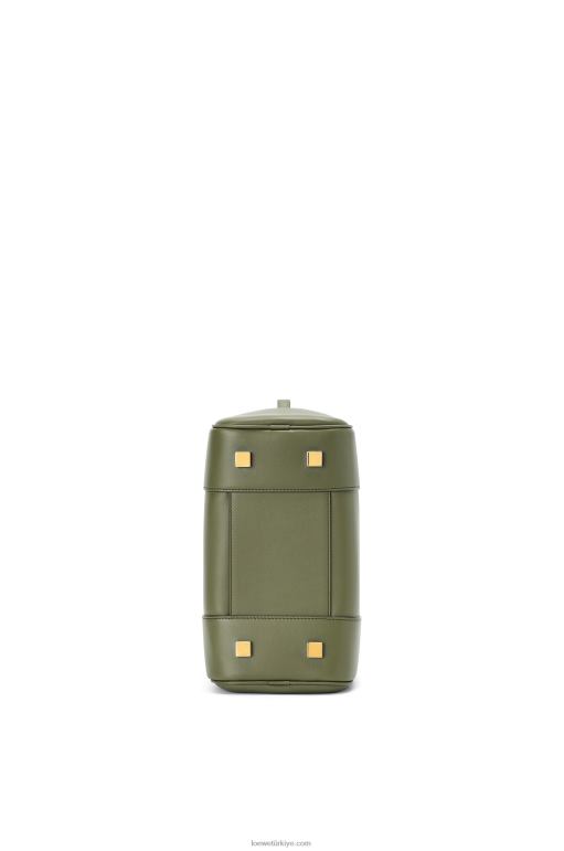 Loewe Nappa dana derisinden amazona 19 kare çanta 02600166 kadınlar avokado yeşili