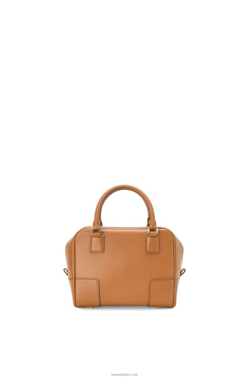 Loewe Nappa dana derisinden amazona 19 kare çanta 02600167 kadınlar sıcak çöl