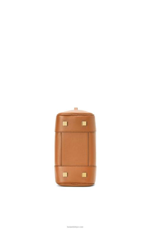 Loewe Nappa dana derisinden amazona 19 kare çanta 02600167 kadınlar sıcak çöl