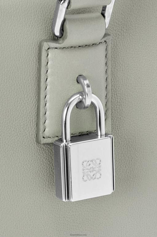 Loewe Nappa dana derisinden amazona 28 çanta 02600136 kadınlar kül grisi