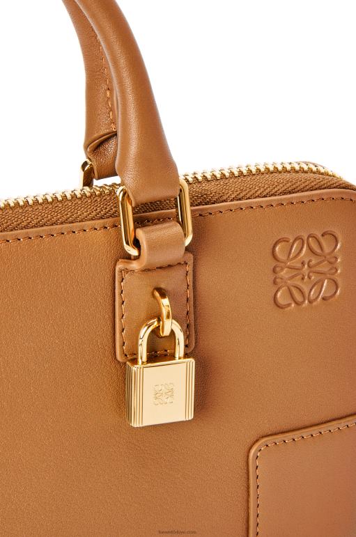 Loewe Nappa dana derisinden amazona kese 02600282 kadınlar sıcak çöl