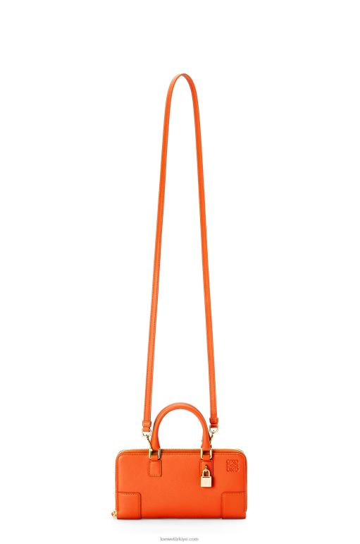 Loewe Nappa dana derisinden amazona kese 02600283 kadınlar turuncu