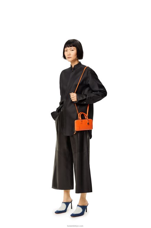 Loewe Nappa dana derisinden amazona kese 02600283 kadınlar turuncu
