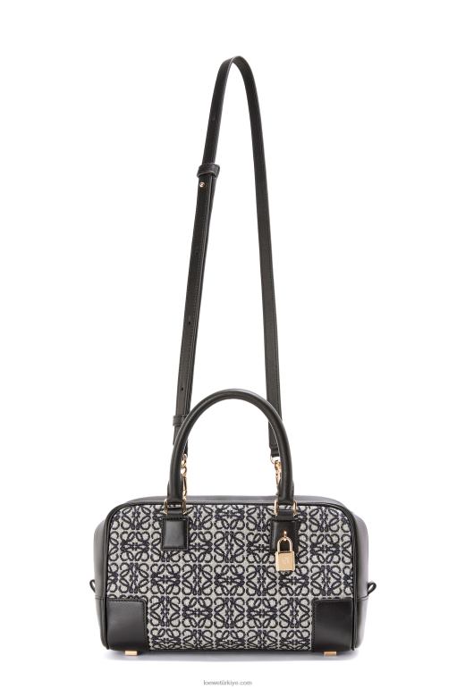 Loewe anagram jakarlı ve dana derisinde amazona 23 02600150 kadınlar lacivert/siyah