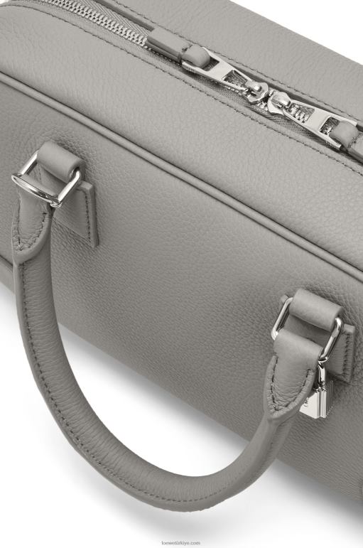 Loewe yumuşak damarlı dana derisinden amazona 23 çantası 02600133 kadınlar inci grisi