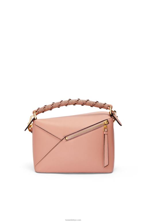 Loewe Nappa dana derisinden küçük yapboz kenarlı çanta 02600498 kadınlar tozlu pembe