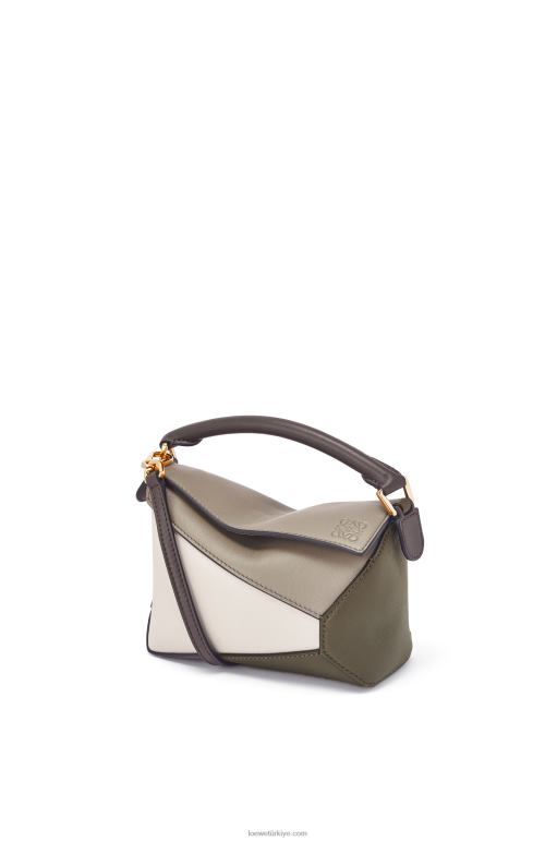Loewe Nappa dana derisinden mini yapboz kenarı 02600253 kadınlar defne yeşili/açık yulaf