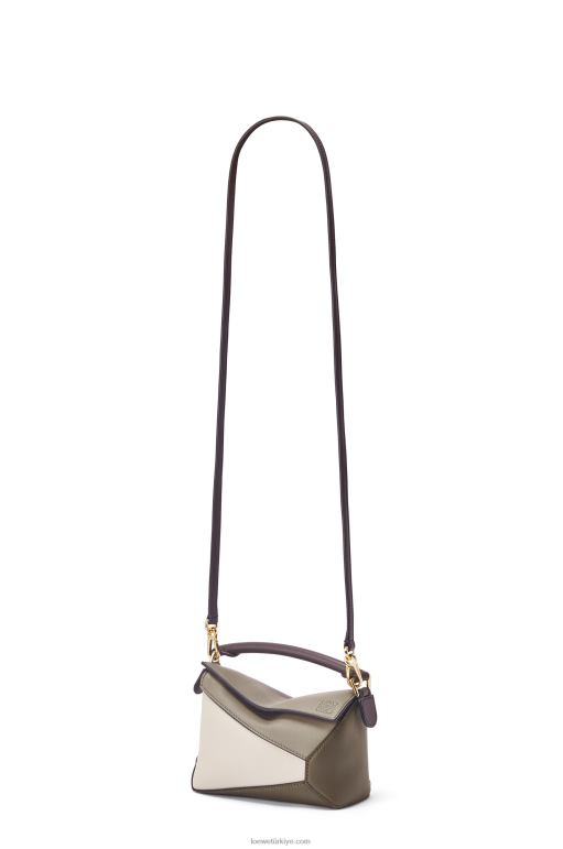 Loewe Nappa dana derisinden mini yapboz kenarı 02600253 kadınlar defne yeşili/açık yulaf