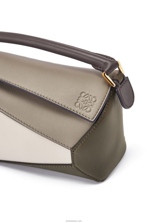 Loewe Nappa dana derisinden mini yapboz kenarı 02600253 kadınlar defne yeşili/açık yulaf