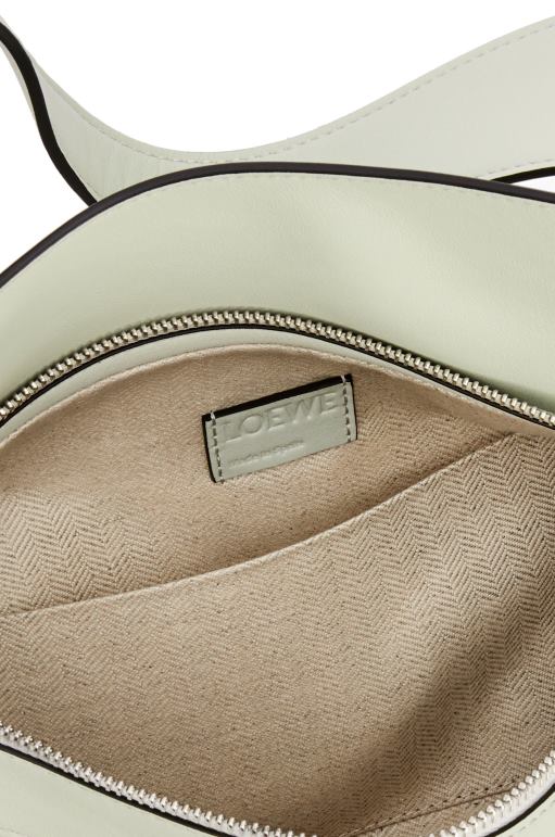 Loewe Nappa dana derisinden yapboz hobo çantası 02600457 kadınlar hafif seladonlar