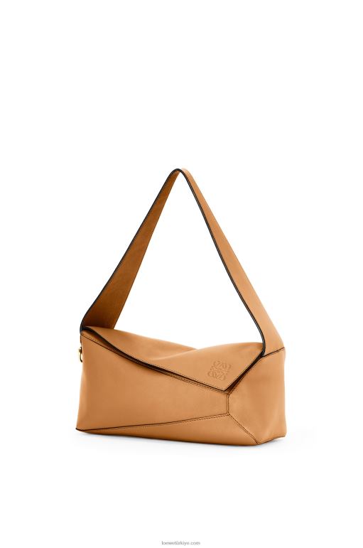 Loewe Nappa dana derisinden yapboz hobo çantası 02600473 kadınlar sıcak çöl