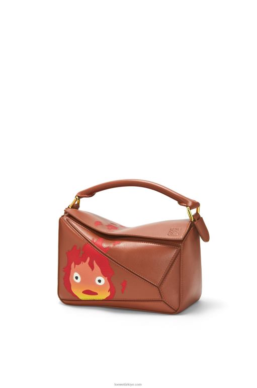 Loewe calcifer saten dana derisinden küçük yapboz çanta 02600442 kadınlar pas
