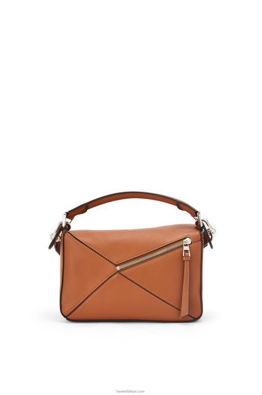 Loewe klasik dana derisinden küçük yapboz çanta 02600364 kadınlar bronzlaşmak