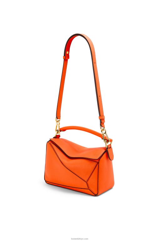 Loewe klasik dana derisinden küçük yapboz çanta 02600501 kadınlar turuncu