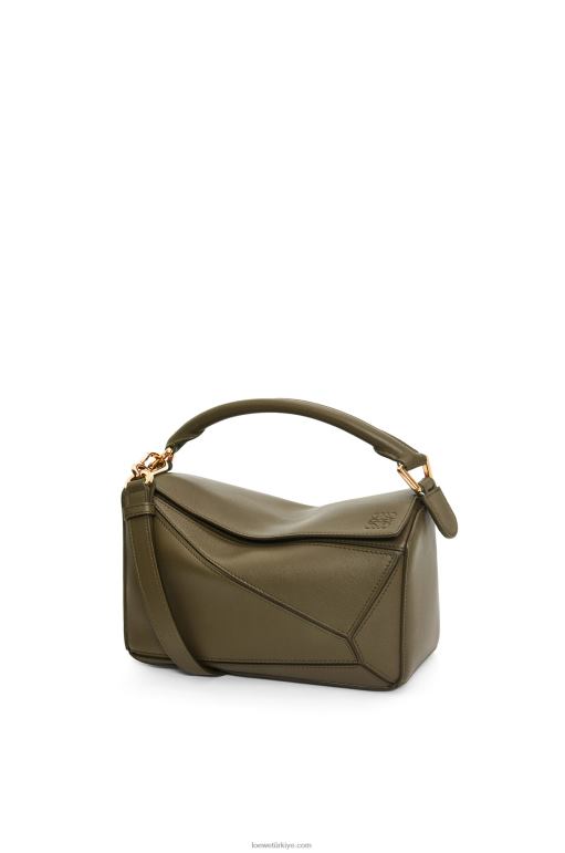 Loewe klasik dana derisinden küçük yapboz çanta 02600542 kadınlar koyu haki yeşil
