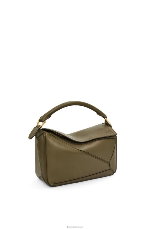Loewe klasik dana derisinden küçük yapboz çanta 02600542 kadınlar koyu haki yeşil