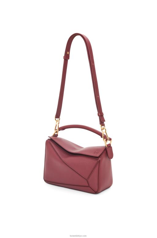 Loewe klasik dana derisinden küçük yapboz çanta 02600544 kadınlar yabani çilek