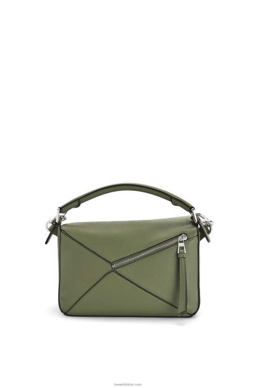 Loewe klasik dana derisinden küçük yapboz çanta 02600545 kadınlar avokado yeşili