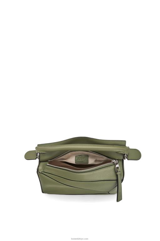 Loewe klasik dana derisinden küçük yapboz çanta 02600545 kadınlar avokado yeşili