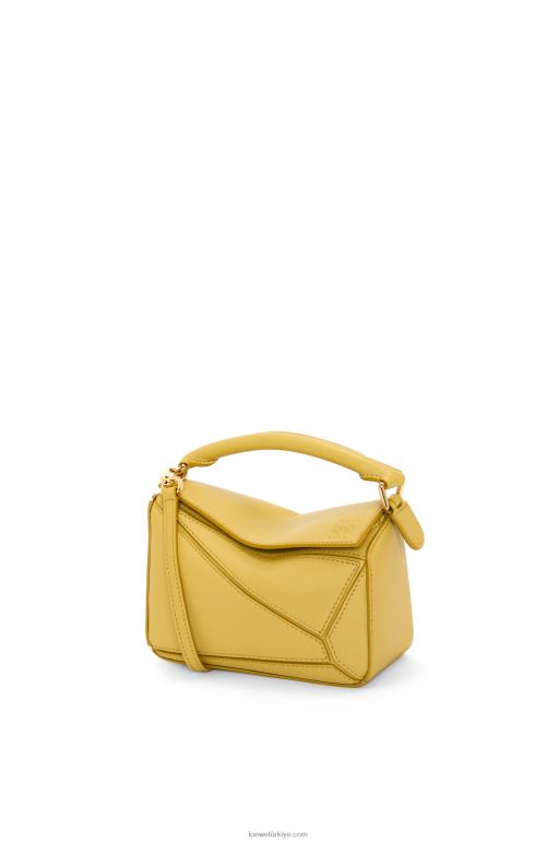 Loewe klasik dana derisinden mini yapboz çanta 02600201 kadınlar parlak hardal