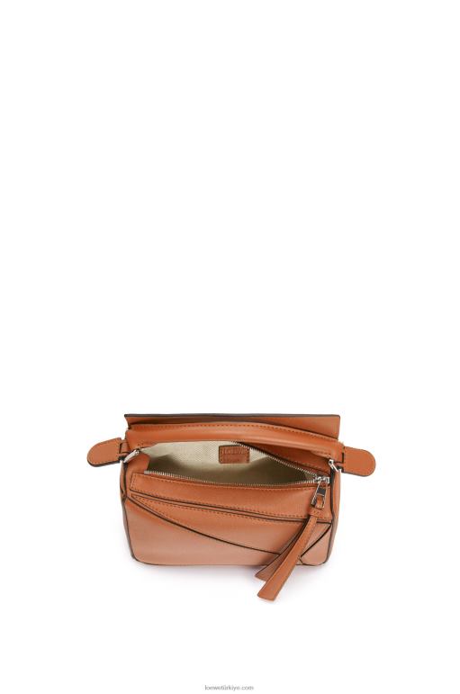Loewe klasik dana derisinden mini yapboz çanta 02600214 kadınlar bronzlaşmak