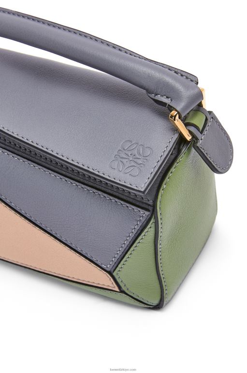 Loewe klasik dana derisinden mini yapboz çanta 02600284 kadınlar asfalt grisi/çıplak