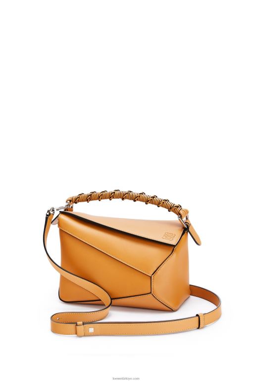 Loewe napa dana derisinden küçük yapboz çanta 02600517 kadınlar sıcak çöl