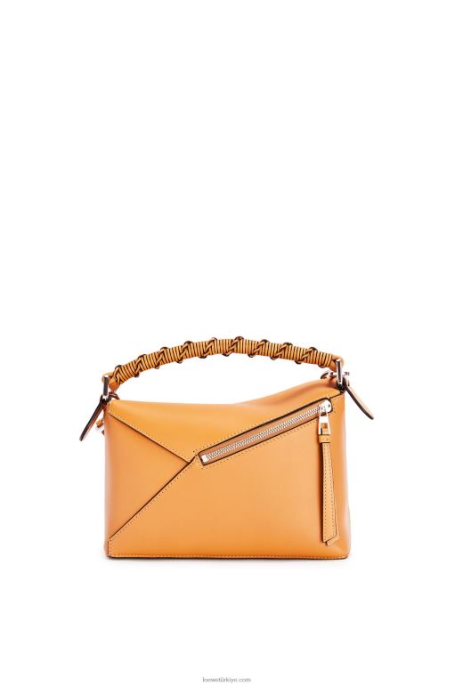 Loewe napa dana derisinden küçük yapboz çanta 02600517 kadınlar sıcak çöl