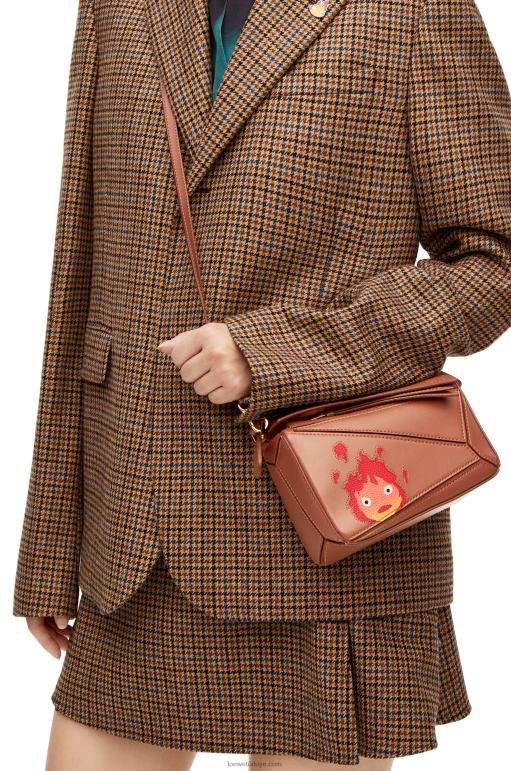 Loewe saten dana derisinden calcifer mini yapboz çanta 02600260 kadınlar pas