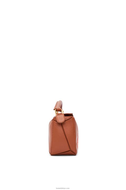 Loewe saten dana derisinden calcifer mini yapboz çanta 02600260 kadınlar pas