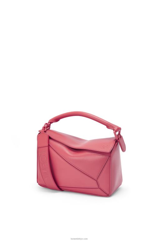 Loewe saten dana derisinden küçük yapboz çanta 02600490 kadınlar erik gülü