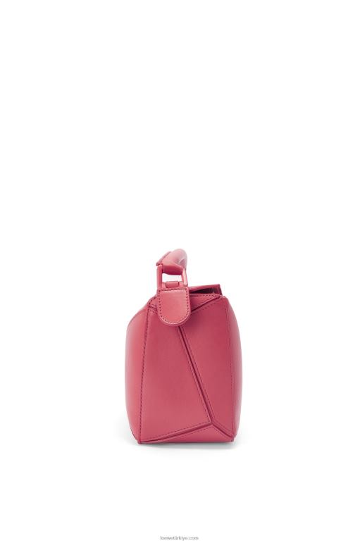 Loewe saten dana derisinden küçük yapboz çanta 02600490 kadınlar erik gülü