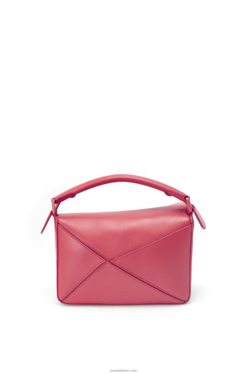 Loewe saten dana derisinden küçük yapboz çanta 02600490 kadınlar erik gülü