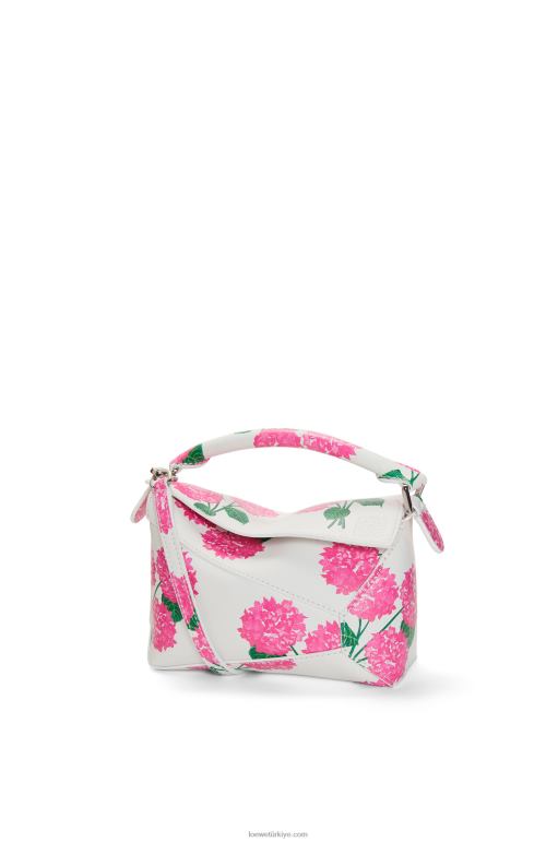 Loewe saten dana derisinden mini çiçek yapboz kenar çantası 02600235 kadınlar beyaz/pembe