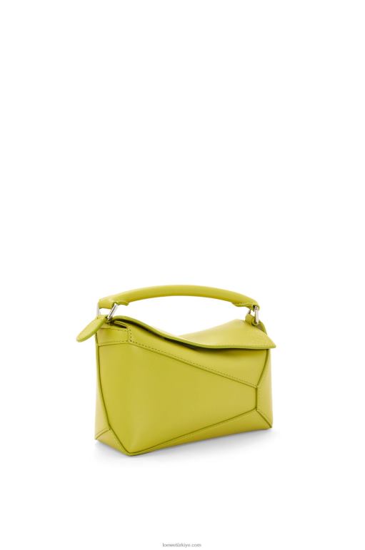 Loewe saten dana derisinden mini puzzle kenar çantası 02600211 kadınlar limon sarısı