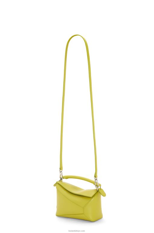 Loewe saten dana derisinden mini puzzle kenar çantası 02600211 kadınlar limon sarısı