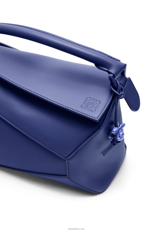 Loewe saten dana derisinden yapboz kenarlı küçük çanta 02600531 kadınlar derin mor sır