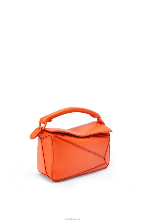 Loewe saten dana derisinden yapboz mini çanta 02600271 kadınlar turuncu