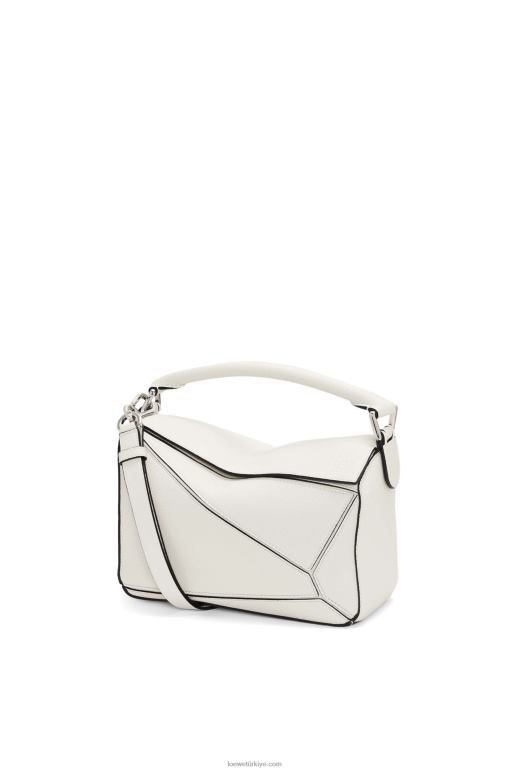 Loewe yumuşak damarlı dana derisinden küçük yapboz çanta 02600367 kadınlar açık beyaz