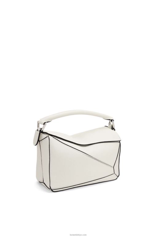 Loewe yumuşak damarlı dana derisinden küçük yapboz çanta 02600367 kadınlar açık beyaz