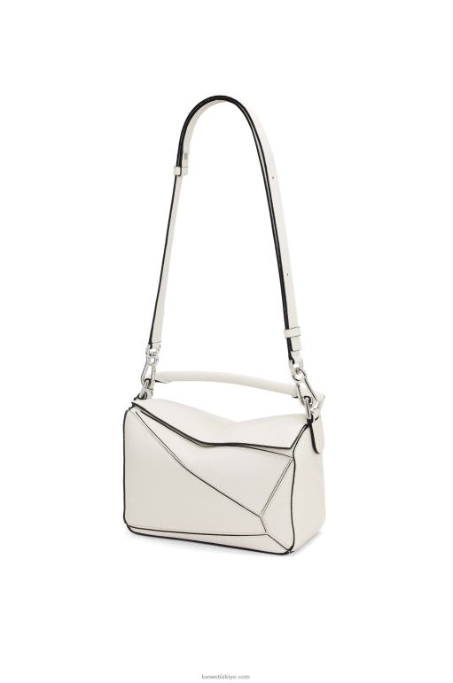 Loewe yumuşak damarlı dana derisinden küçük yapboz çanta 02600367 kadınlar açık beyaz
