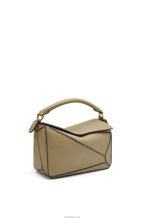 Loewe yumuşak damarlı dana derisinden küçük yapboz çanta 02600535 kadınlar enginar yeşili