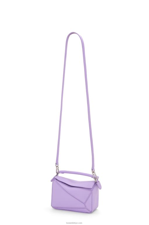 Loewe yumuşak taneli dana derisinden mini yapboz çanta 02600199 kadınlar açık leylak rengi