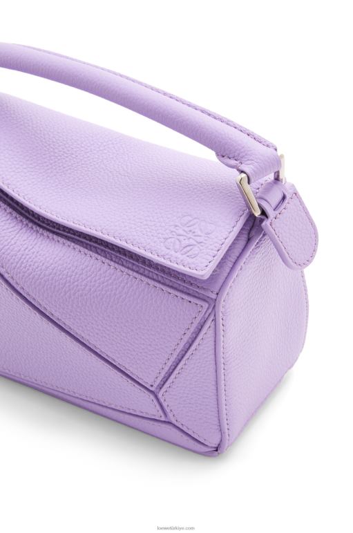 Loewe yumuşak taneli dana derisinden mini yapboz çanta 02600199 kadınlar açık leylak rengi