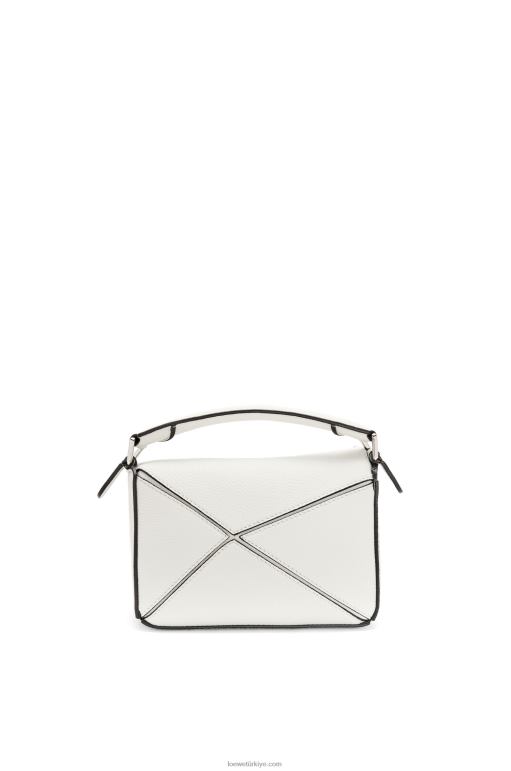 Loewe yumuşak taneli dana derisinden mini yapboz çanta 02600203 kadınlar açık beyaz