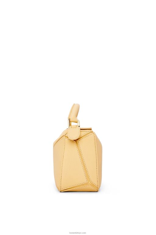Loewe yumuşak taneli dana derisinden mini yapboz çanta 02600234 kadınlar koyu tereyağı