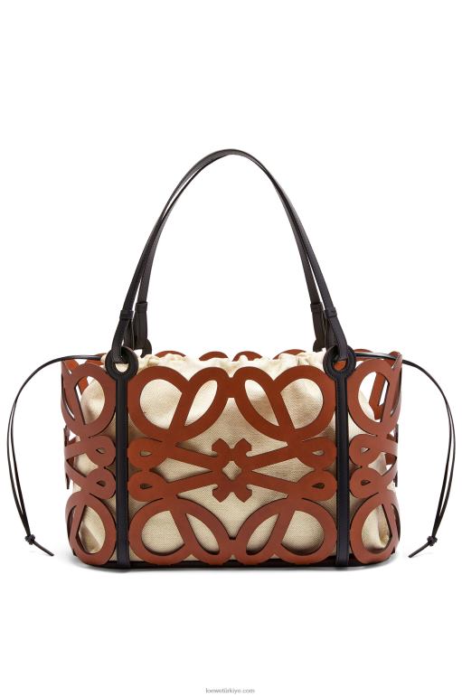Loewe dana derisinden anagram kesme çantası 02600127 kadınlar bronzlaşmak